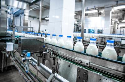 “內外兼修”,乳品行業如何從破局到蝶變?