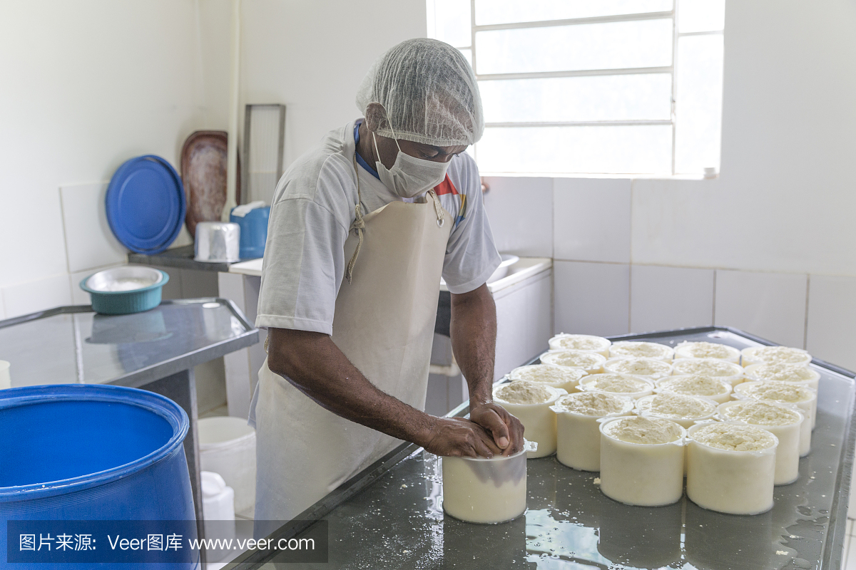 巴西米納斯吉拉斯州的奶酪生產