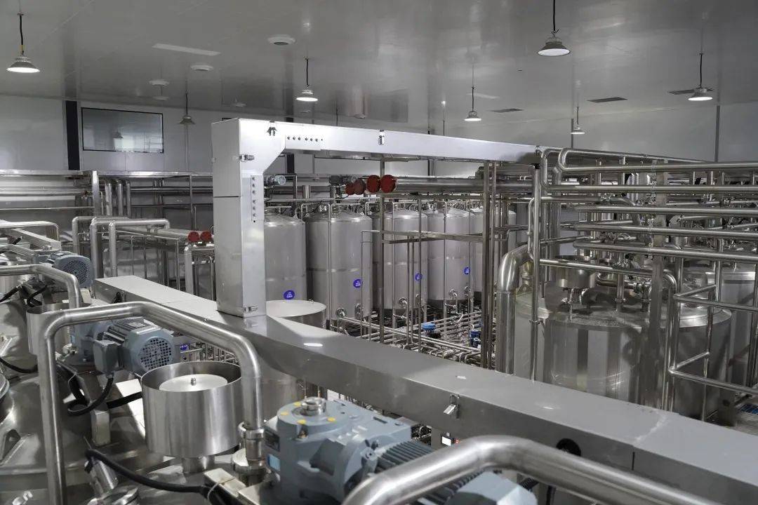 銀川新聞網-年產13000噸乳粉及乳制品生產加工項目奶粉.
